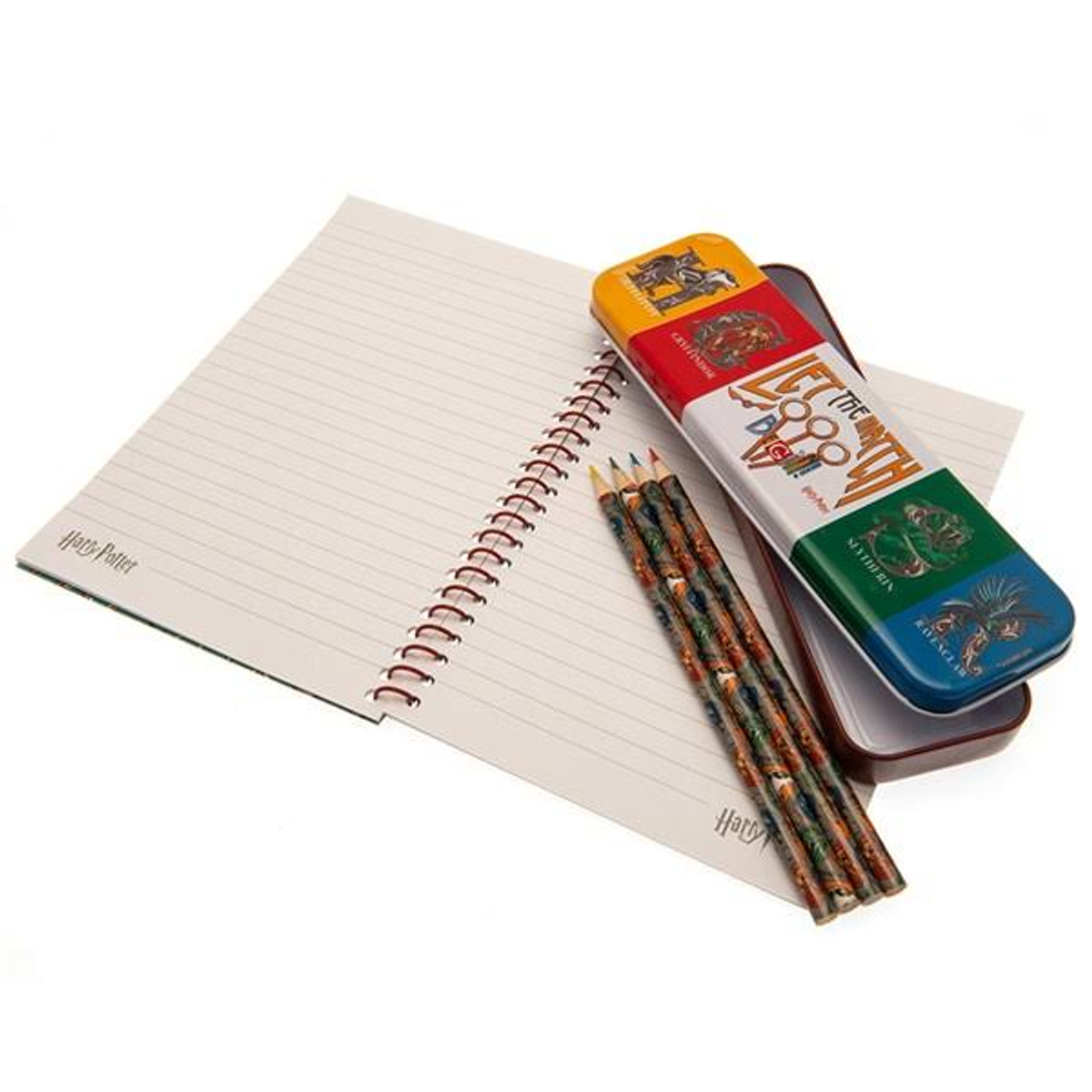Set de papelería temático de Harry Potter con cuaderno, lápices y estuche.