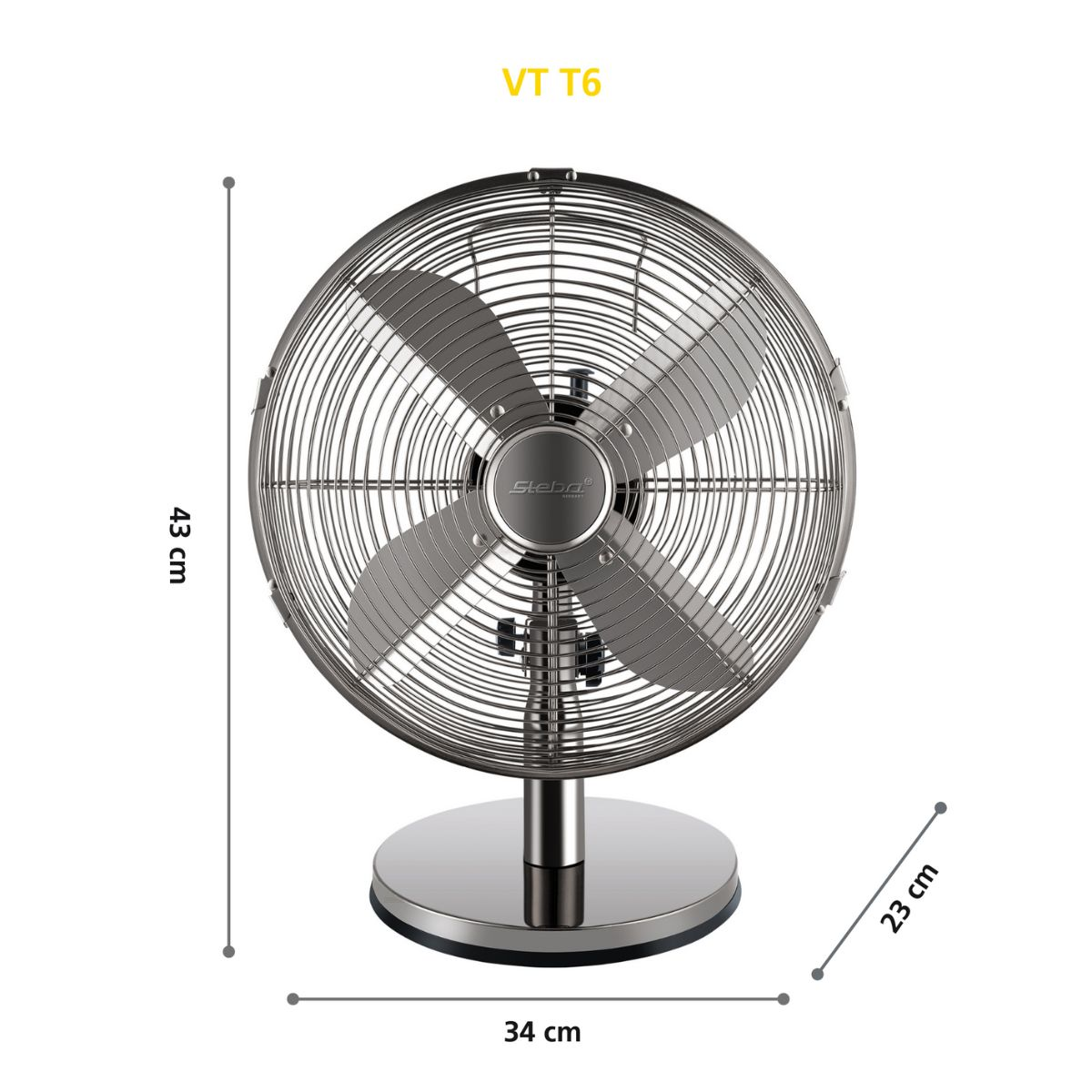 Ventilador plateado con tres aspas. El ventilador está sobre una base plateada. Se proporcionan las dimensiones.