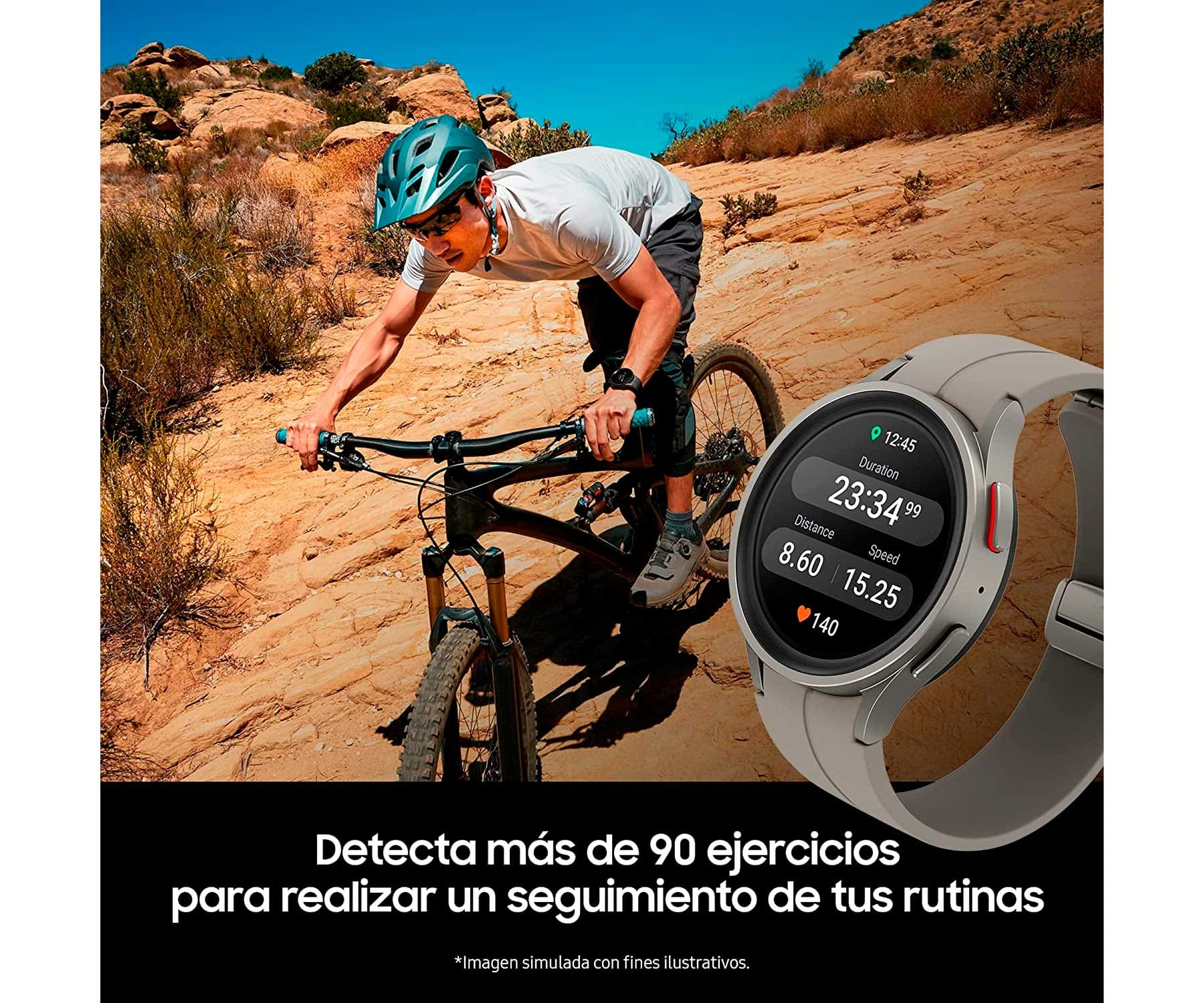 Osoba jeżdżąca na rowerze górskim ze smartwatchem wyświetlającym dane. Tło to szlak.