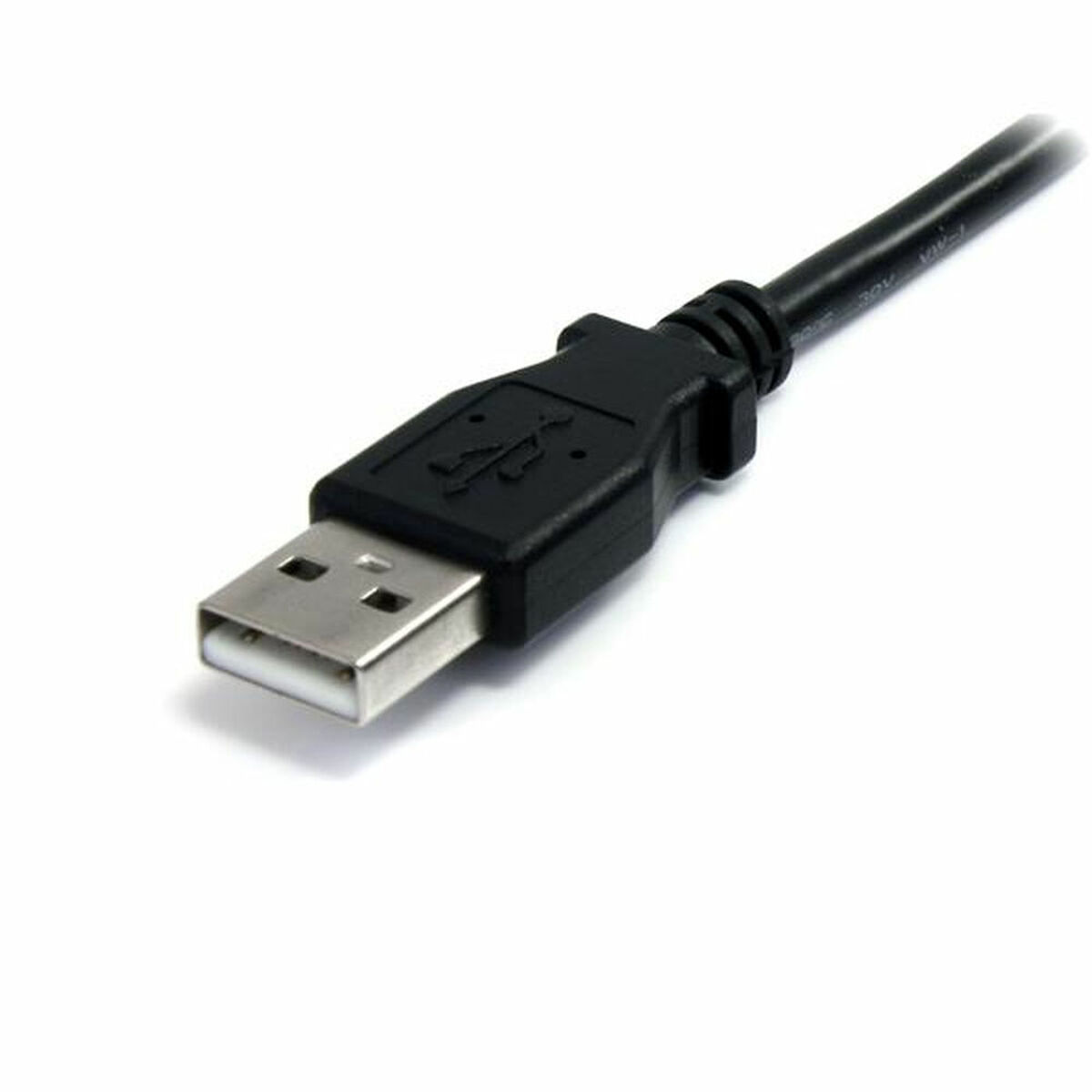 Zwarte USB-kabel met een USB-A-connector. Witte achtergrond.