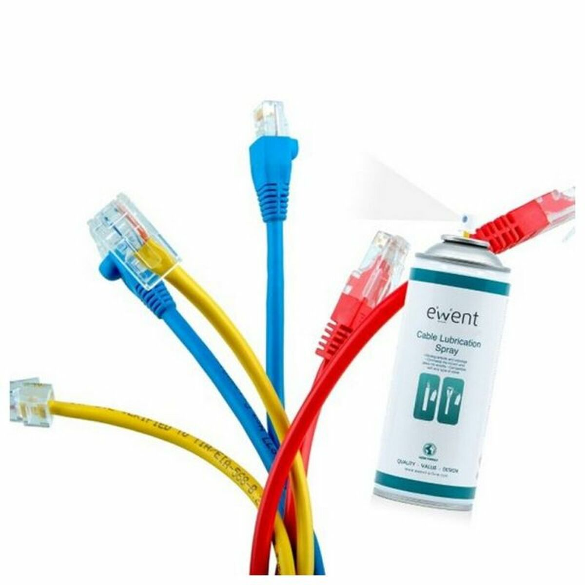 Varios cables RJ45 en azul, amarillo y rojo, con un aerosol de lubricante para cables.