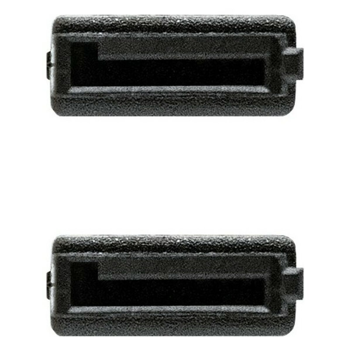 Twee zwarte SATA-connectoren op witte achtergrond.