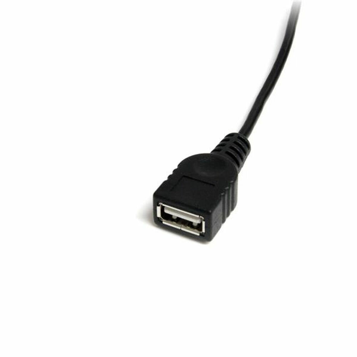 Een zwarte USB-kabel met een USB-connector op een witte achtergrond.