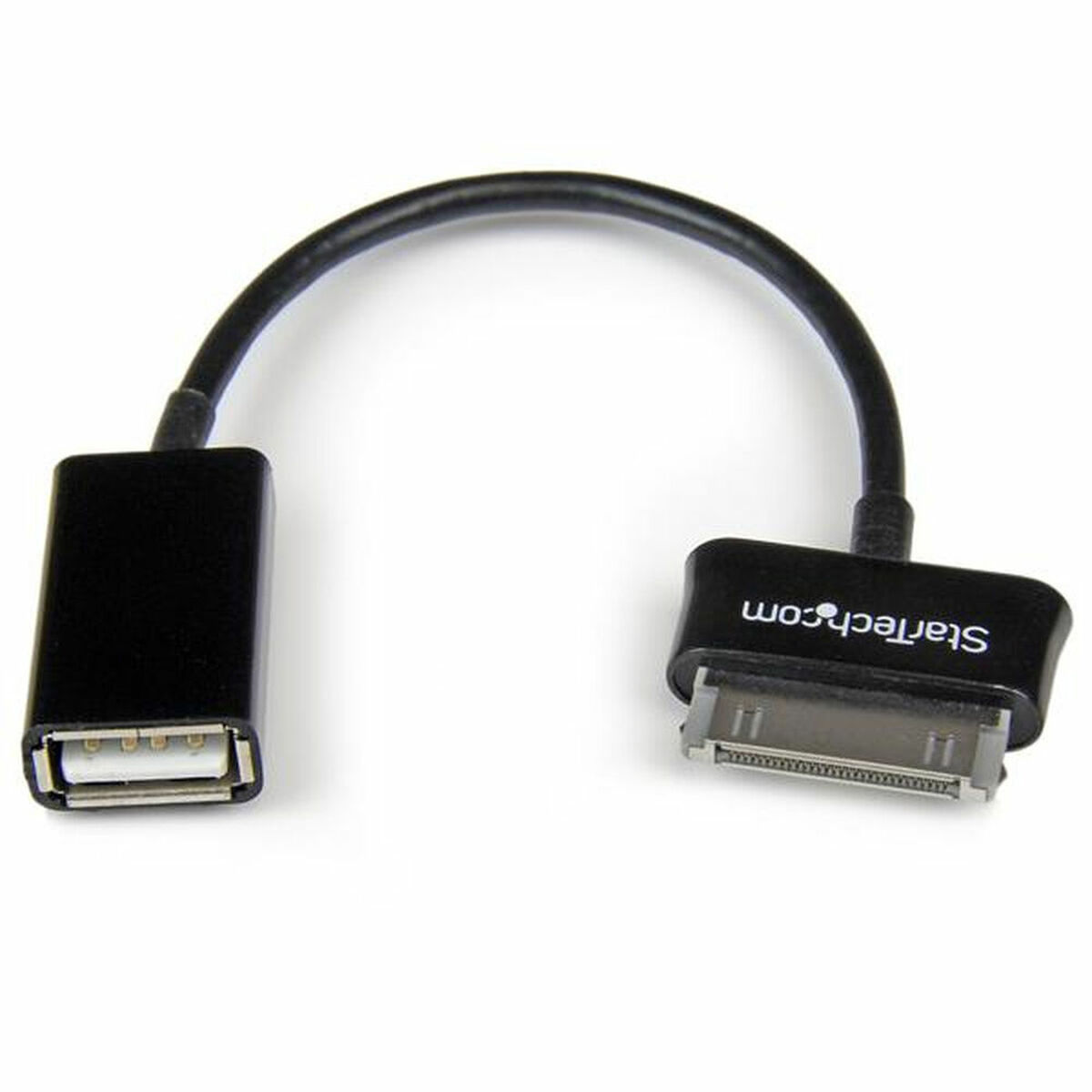 Un cavo adattatore nero con USB-A e connettore dock a 30 pin, marchio StarTech.com.