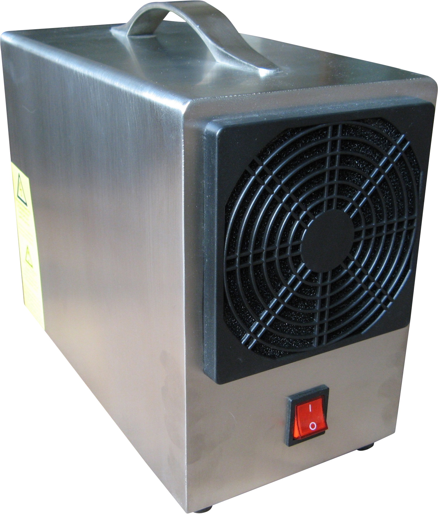 Silberner Luftreiniger mit Griff und schwarzem Ventilator. Roter Ein/Aus-Schalter. Schwarzer Hintergrund.