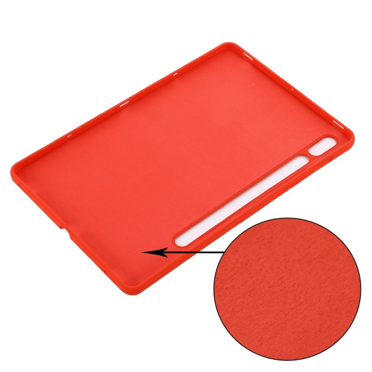 Eine orangefarbene Tablethülle mit Aussparung für einen Stift. Nahaufnahme zeigt raue Textur. Isoliert auf weißem Hintergrund.