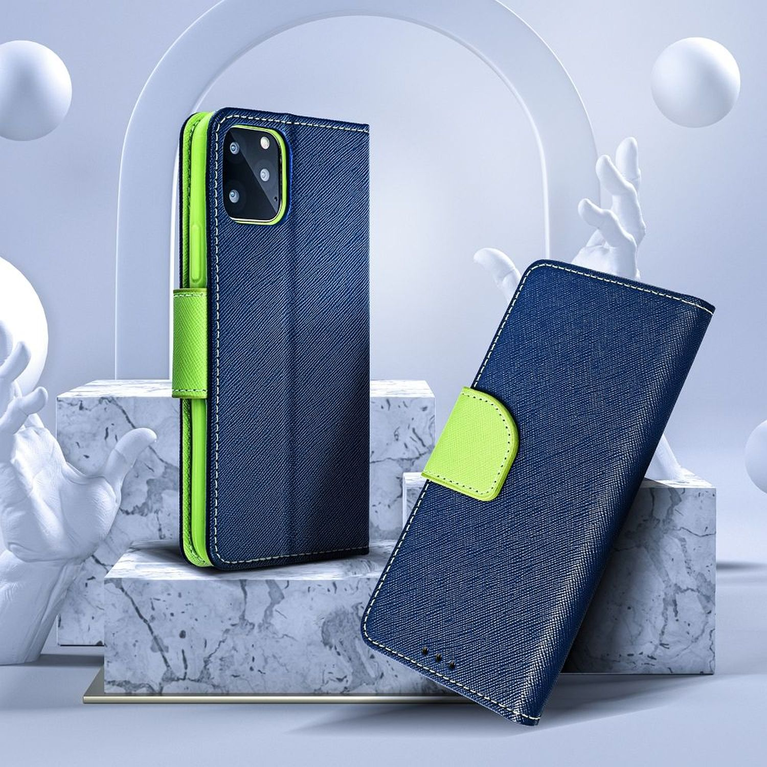 Zwei blaue Telefonhüllen mit grünen Akzenten. Eine offen, eine geschlossen, auf grauer Oberfläche mit abstrakter Dekoration.