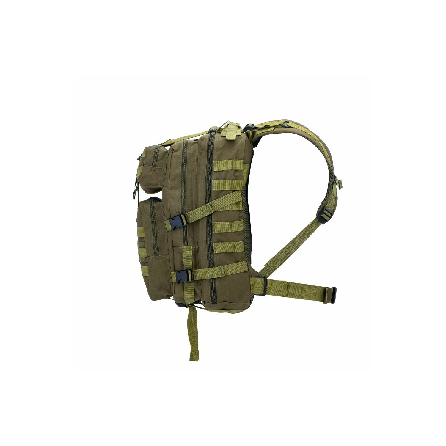 Grüner taktischer Rucksack, Seitenansicht. Mehrere Gurte und Fächer sichtbar.