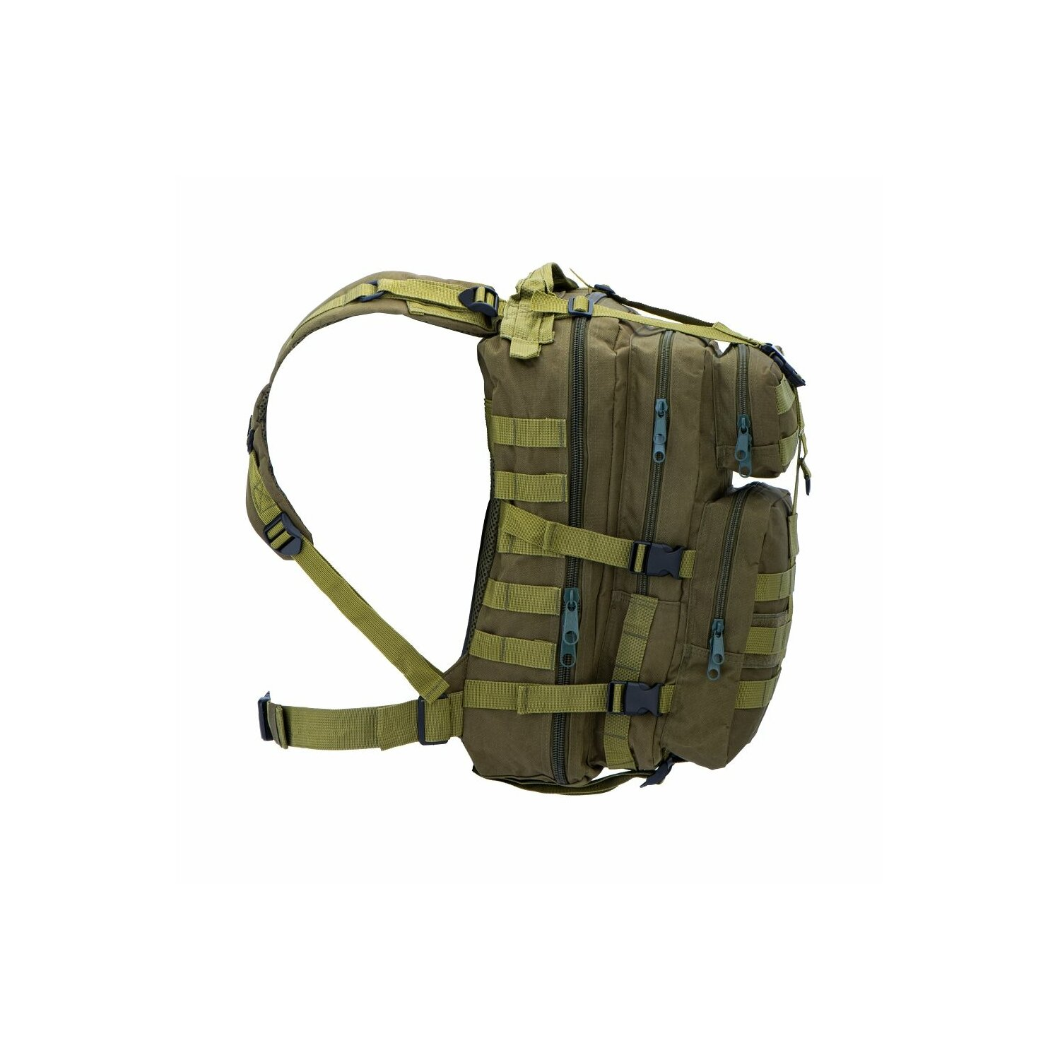 Grüner Militärrucksack mit mehreren Taschen, Gurten und Schnallen. Winkelansicht.