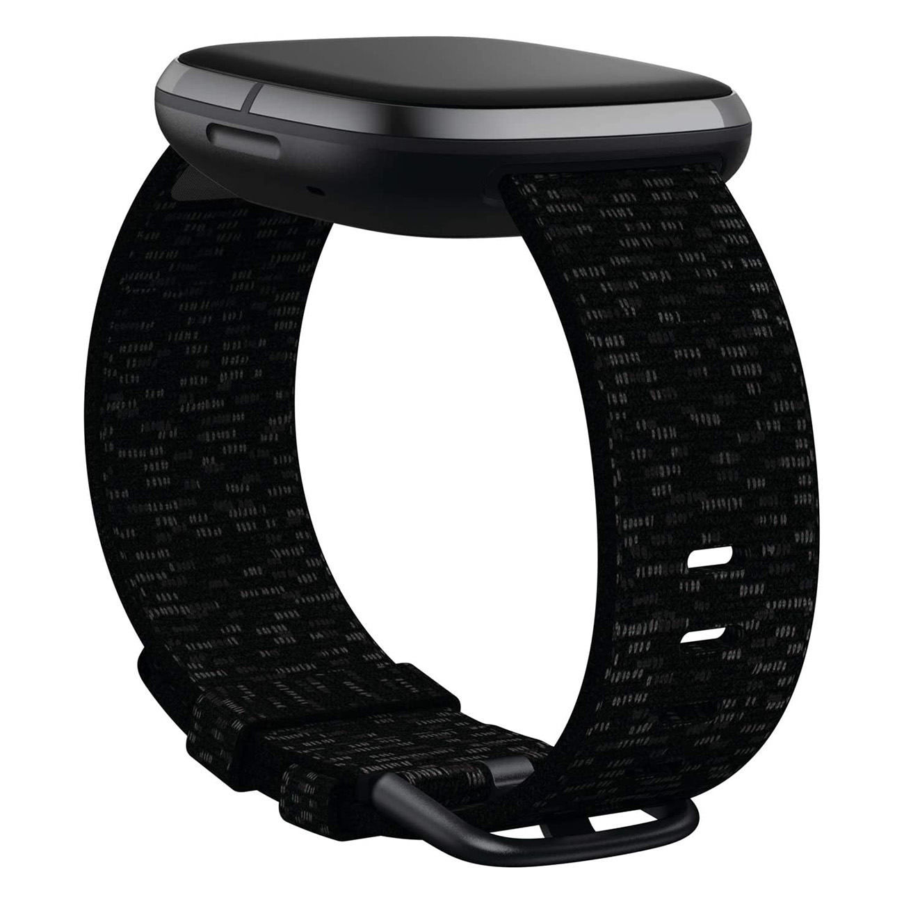 Smartwatch negra con correa negra. La correa tiene un patrón texturizado.
