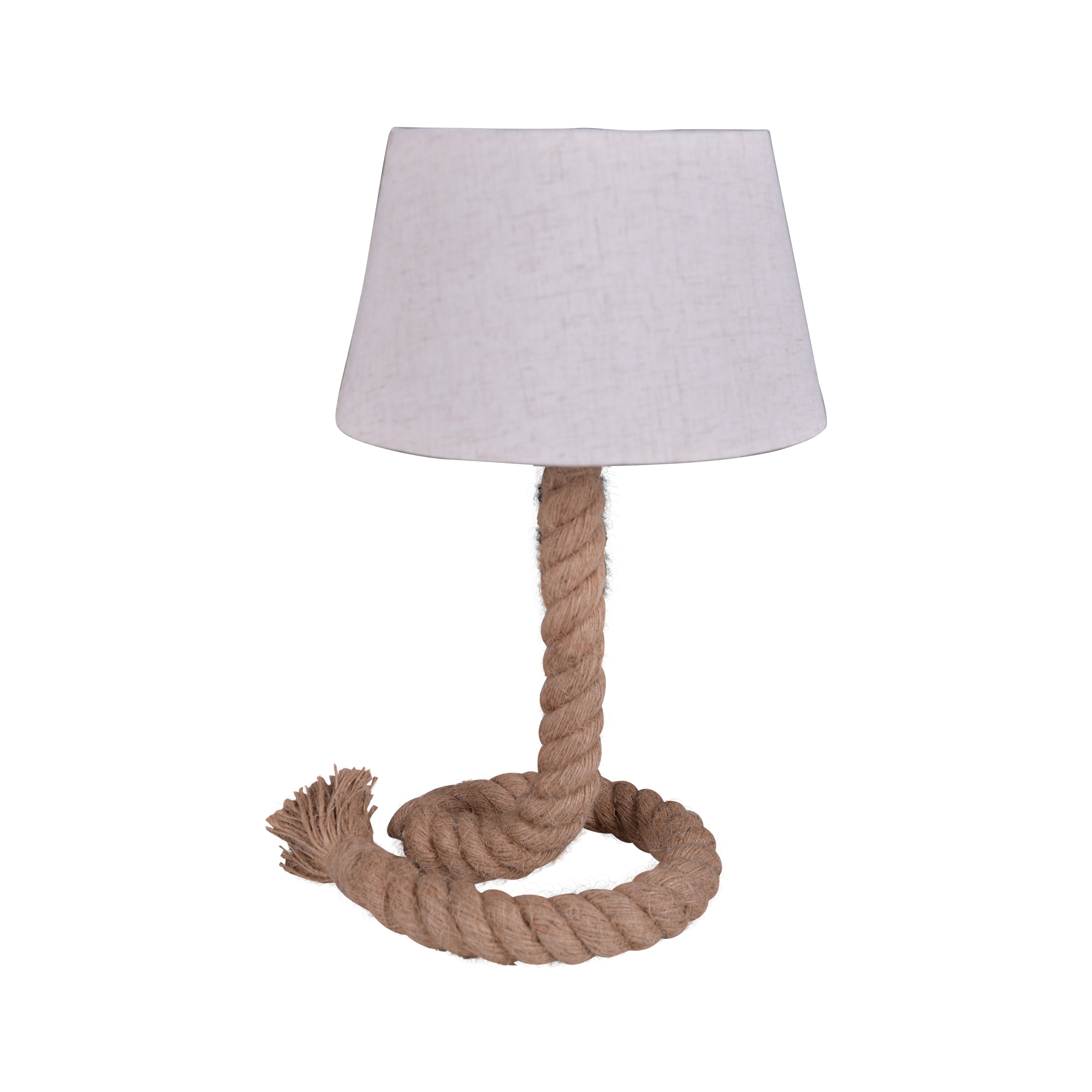 Eine Tischlampe mit Seilfuß und weißem Lampenschirm auf weißem Hintergrund.