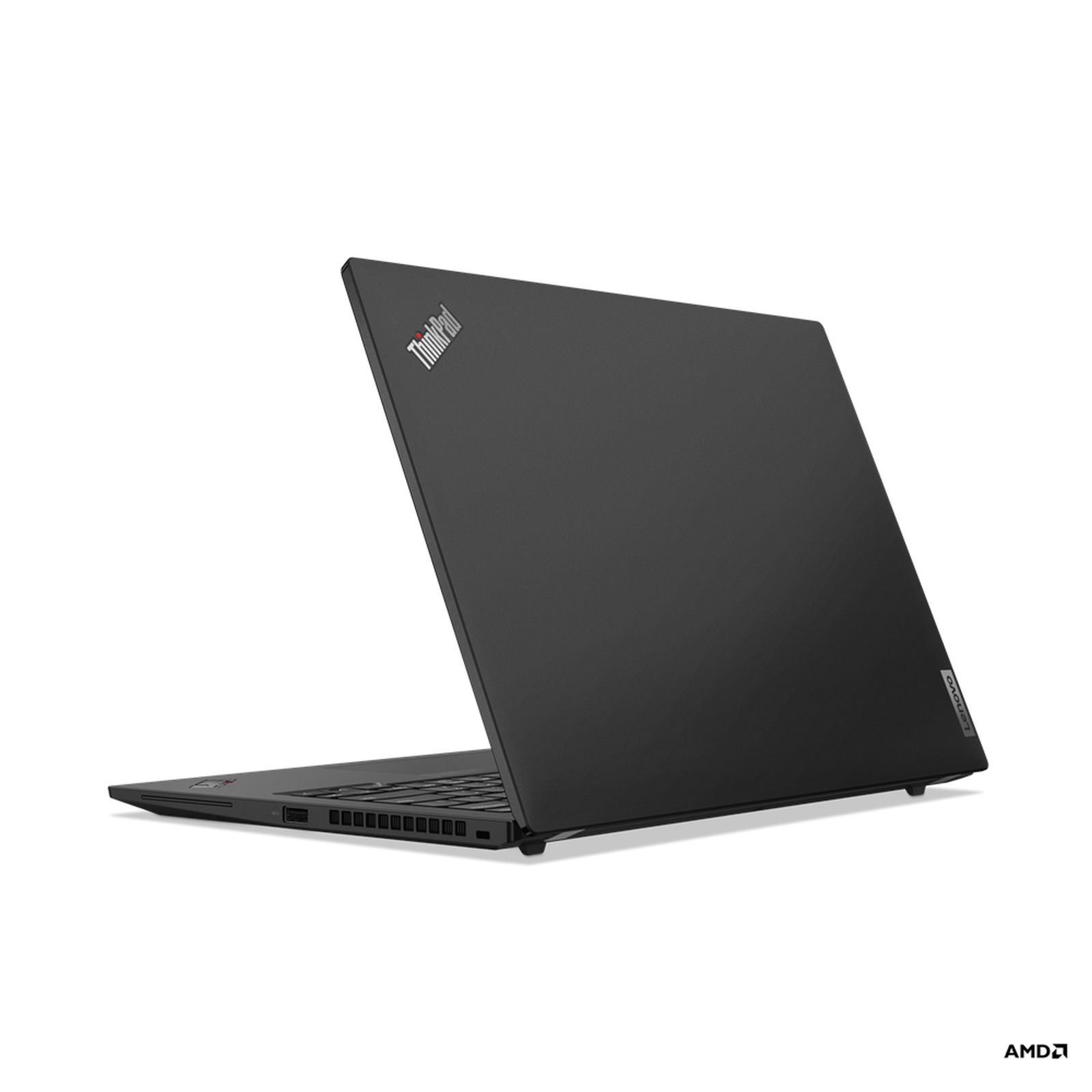 Portátil ThinkPad negro, en ángulo, mostrando tapa abierta y teclado sobre blanco.