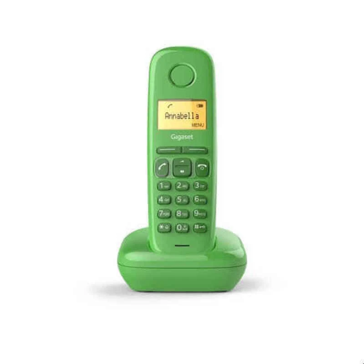 Un teléfono inalámbrico Gigaset verde en su base, pantalla muestra 'Annabella'.