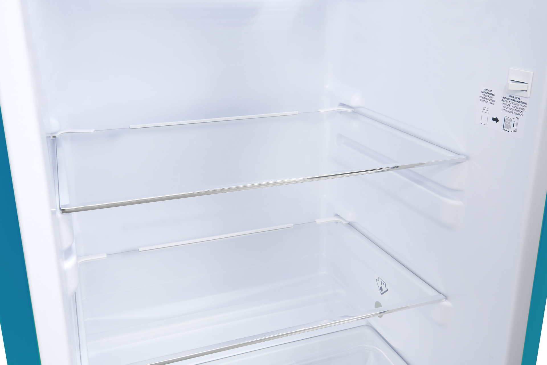 Eine weiße, rund geformte Glühbirne mit metallischem Sockel, beschriftet 'SILVER ELECTRONICS LIGHTING'.