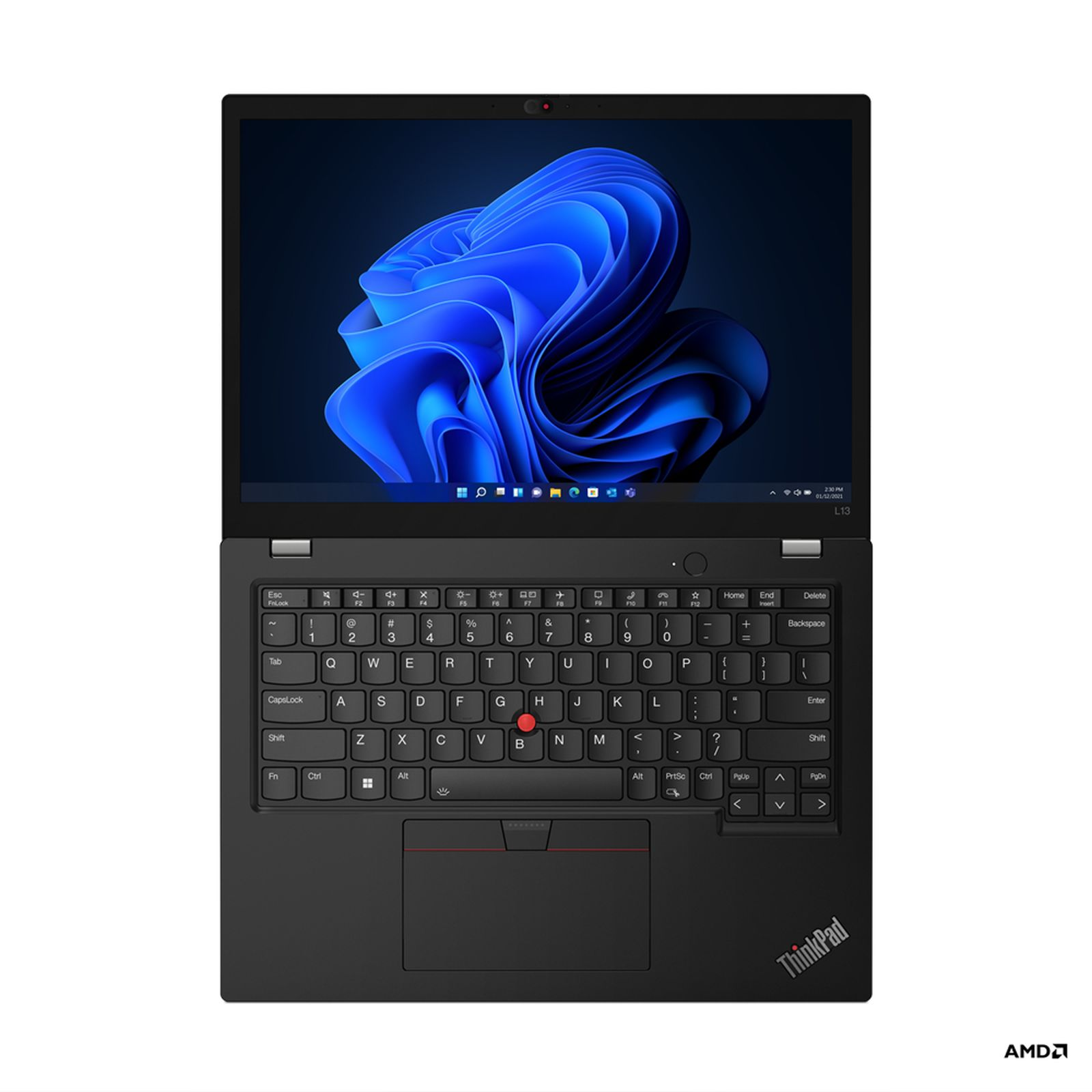 Schwarzer ThinkPad-Laptop geöffnet, zeigt Windows 11. Das AMD-Logo ist sichtbar.