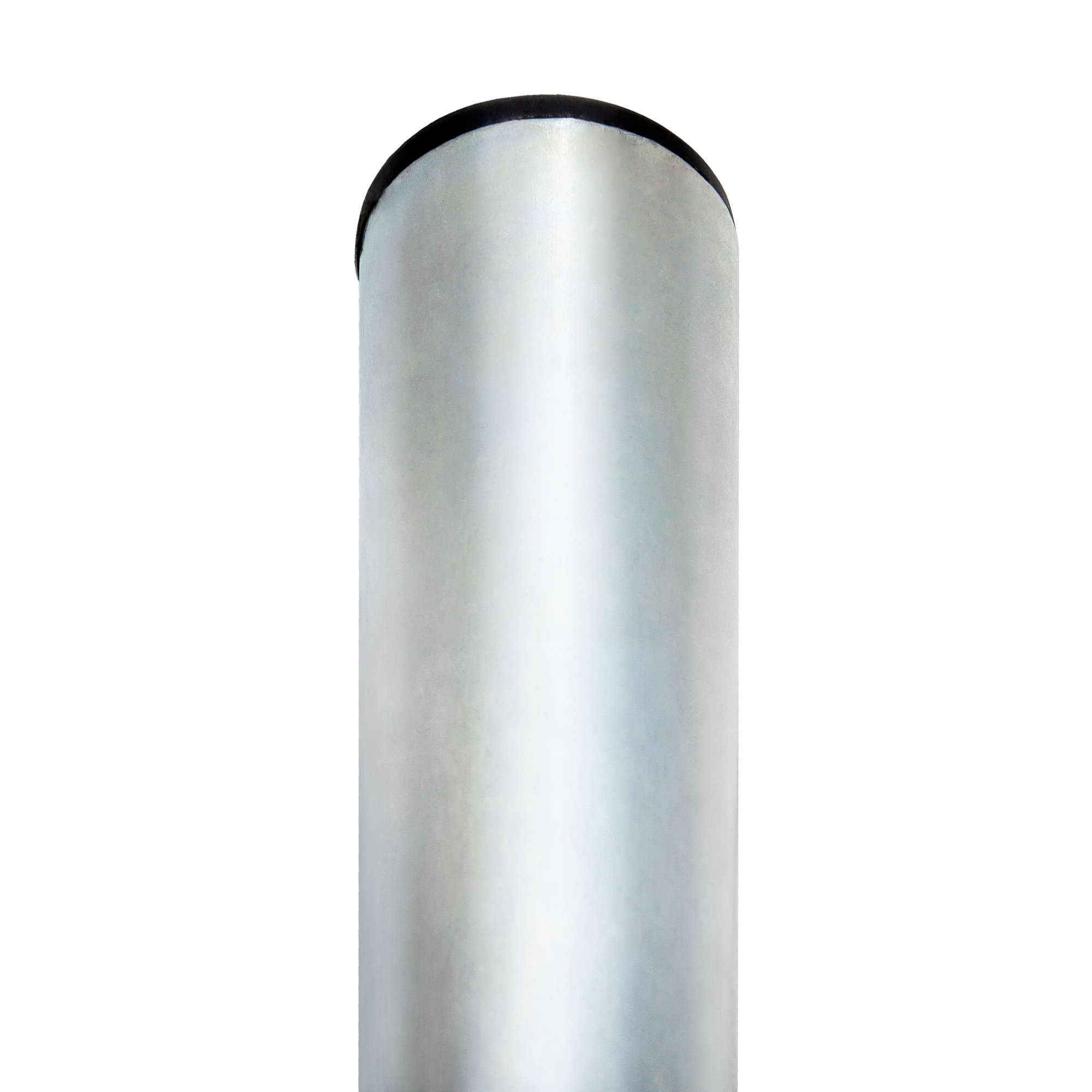 Silberne Metallstange, zylindrisch, schwarzer Deckel oben, weißer Hintergrund.