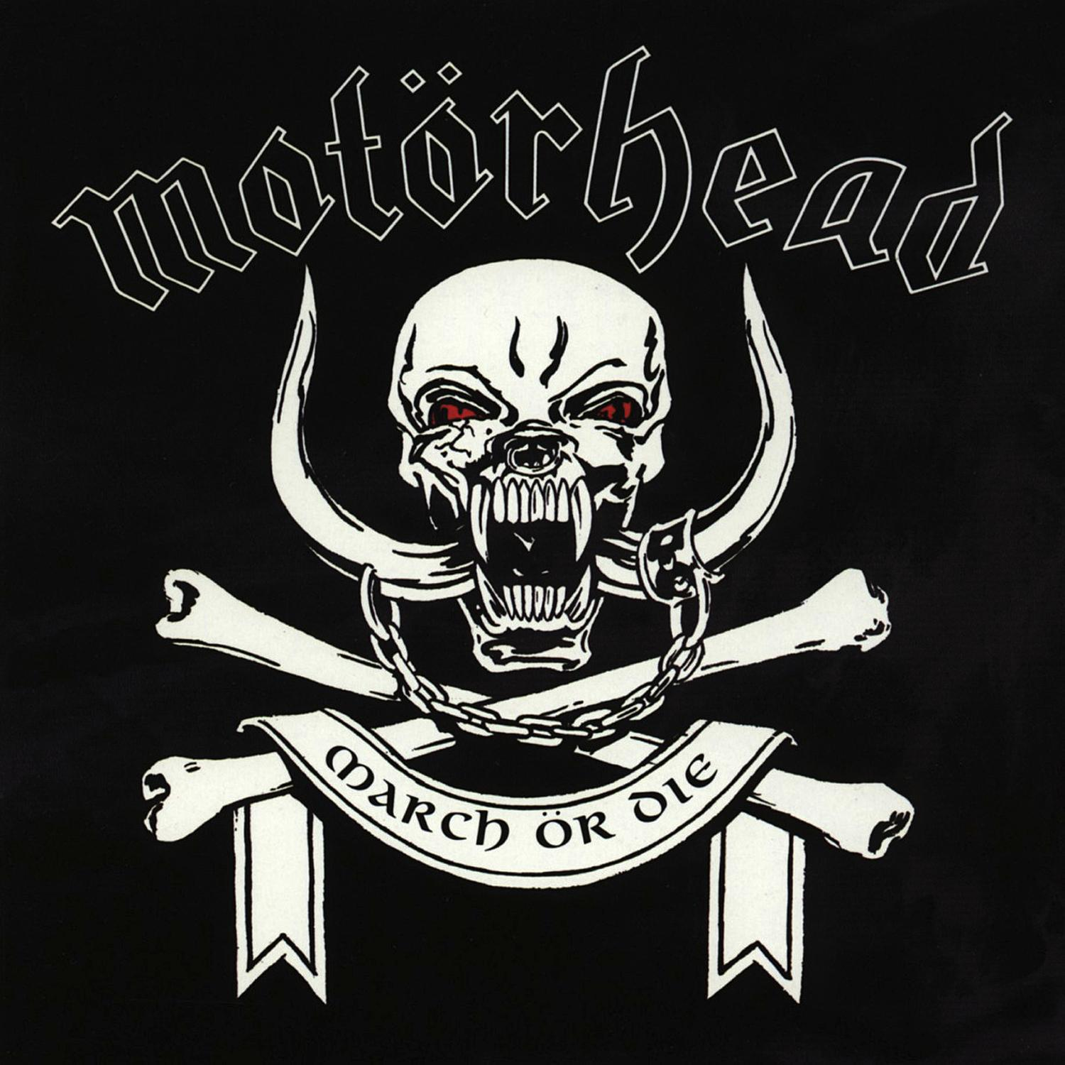 Motörhead Albumcover mit Schädel, Knochen und Banner.