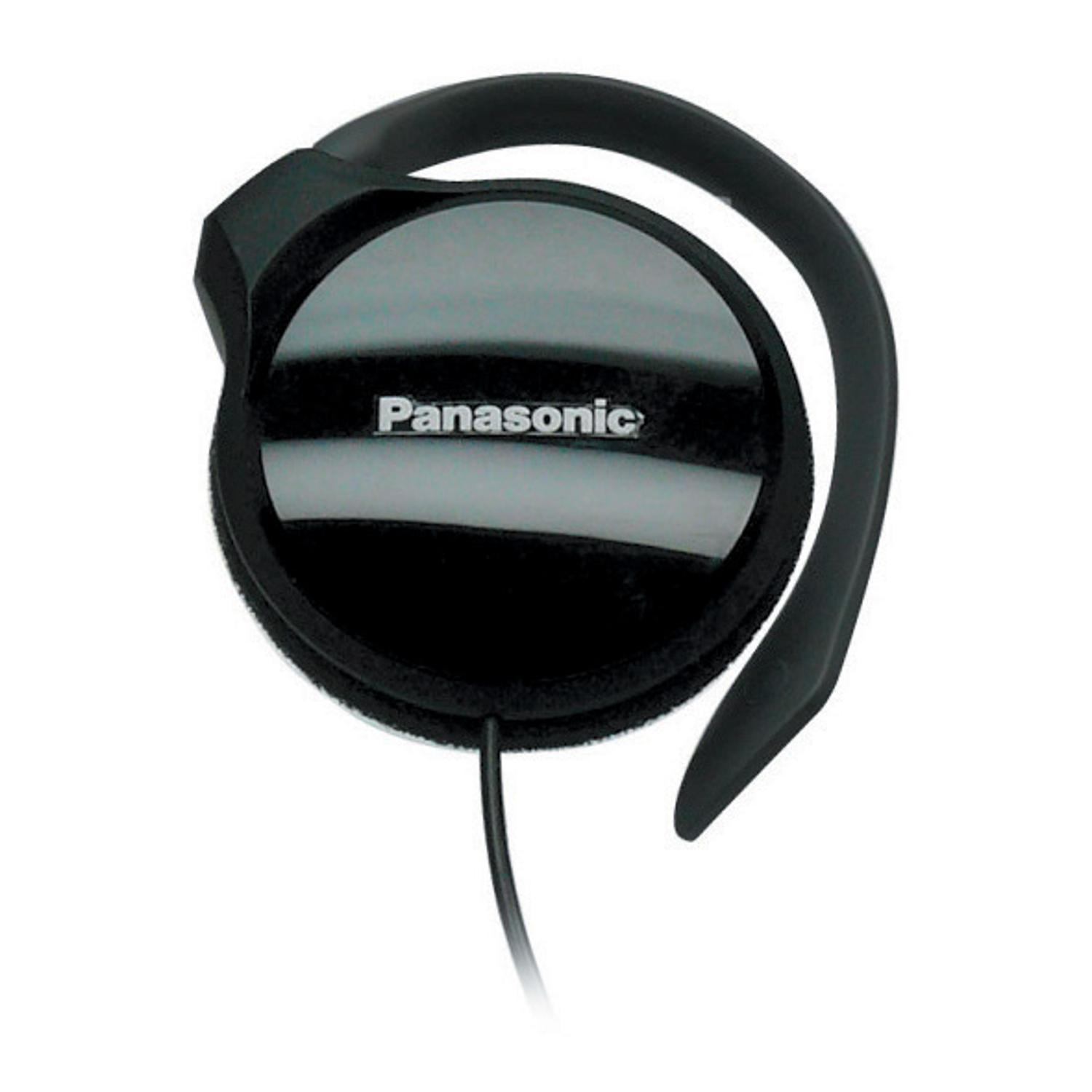 Czarne słuchawki Panasonic. Muszla okrągła, z czarną poduszką. Pałąk jest zakrzywiony. Białe tło.