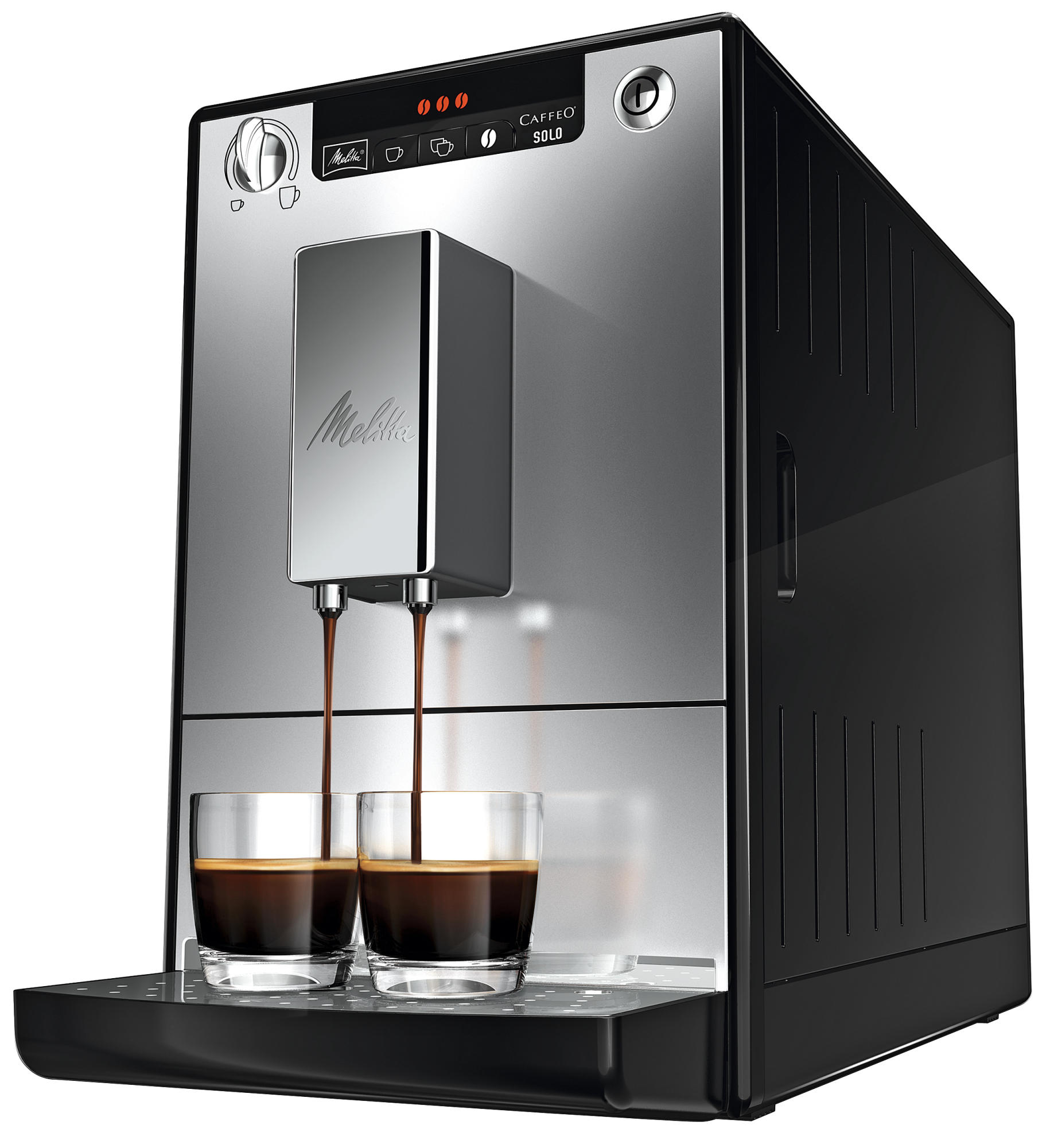 Machine à café argent et noire avec deux verres de café, fond noir.