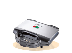 Silberner und schwarzer Tefal-Sandwichmaker, Draufsicht, isoliert auf Weiß.