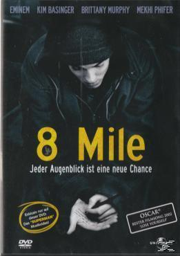 DVD-Cover für den Film „8 Mile“ mit Eminem. Ein dunkles Bild mit Eminem und dem Titel in Gelb.