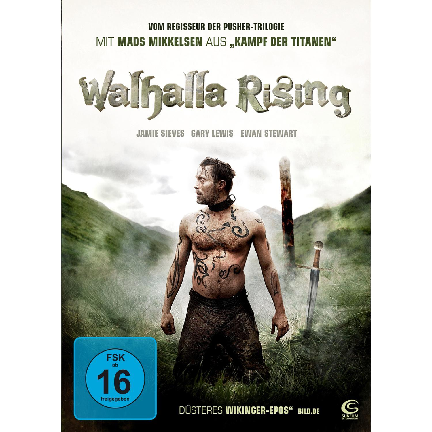 DVD-Cover von "Walhalla Rising". Mann mit Tattoos, Schwert und Text. Dunkel und düster.