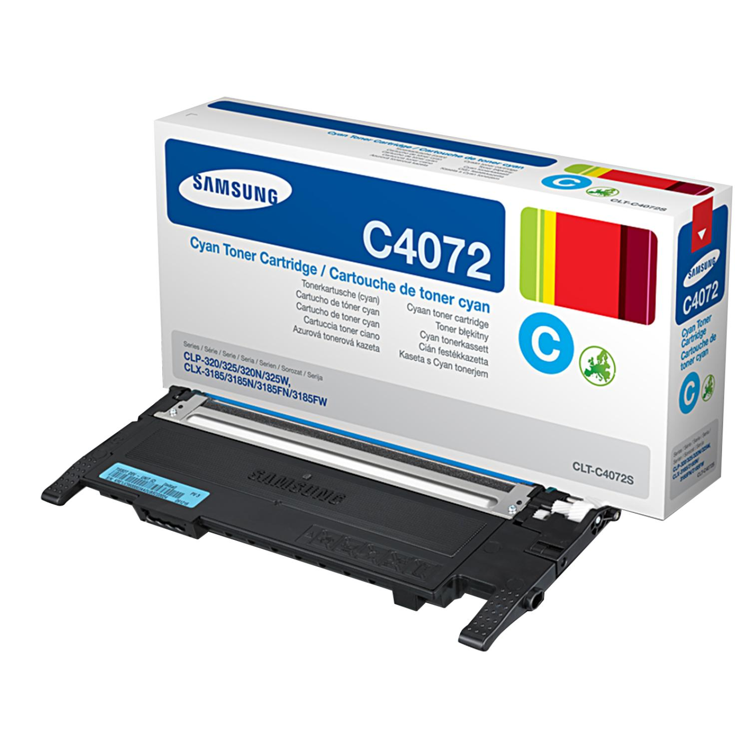 Cyaan tonercartridge doos met tekst en een cartridge erin, schuine weergave.
