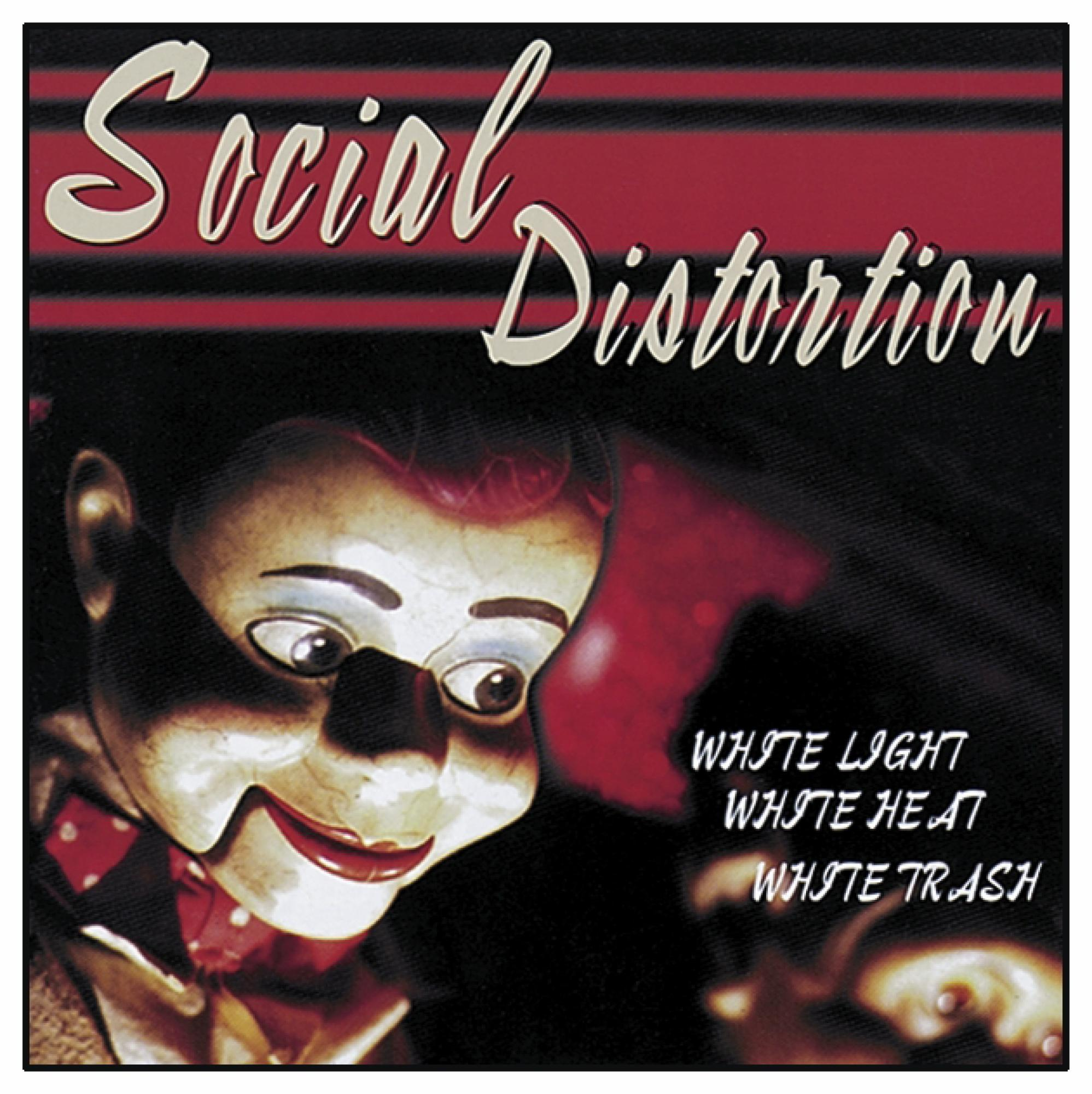 Albumcover: Puppengesicht mit roten Lippen, rotem und schwarzem Hintergrund und Text zum Album.