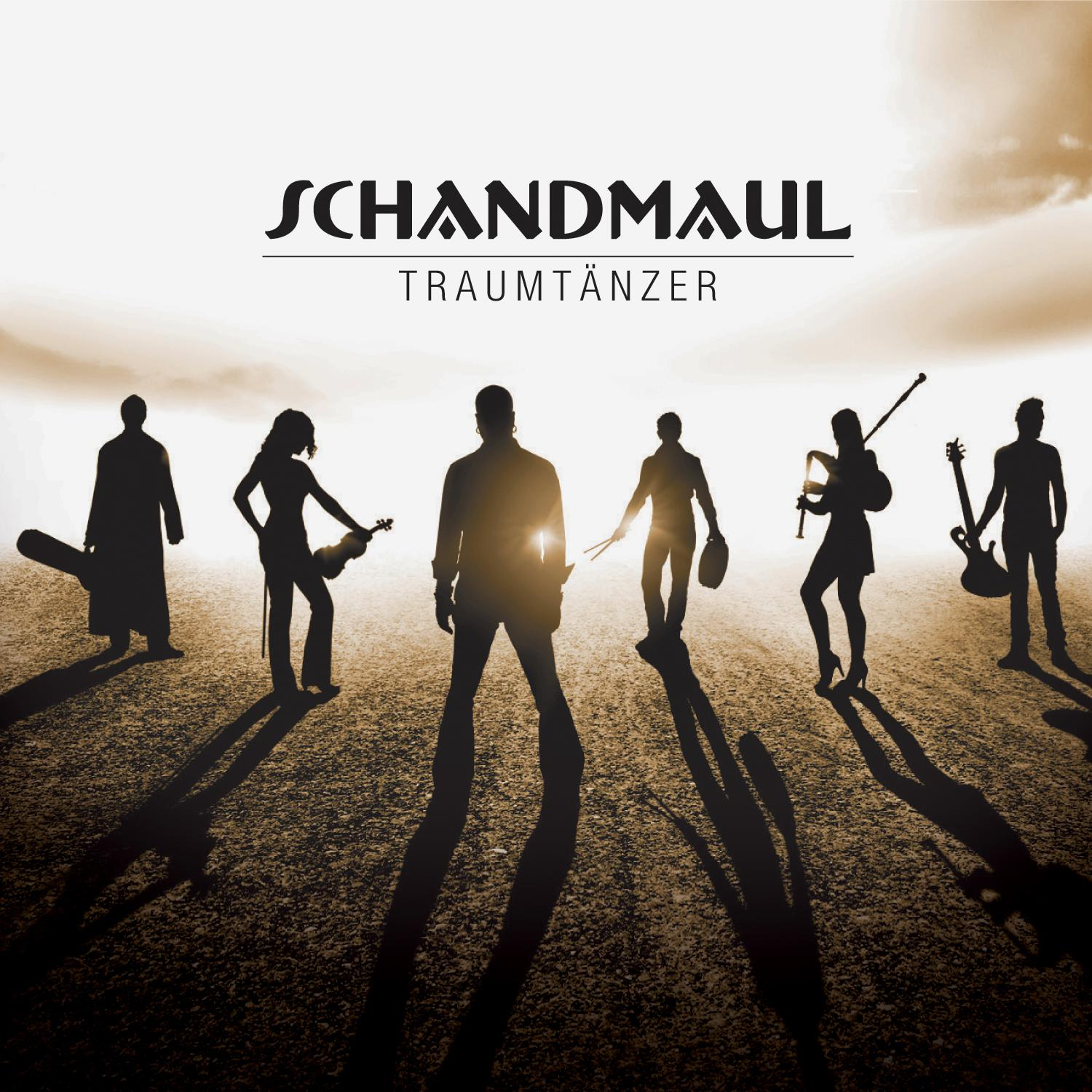 Albumcover mit einer Silhouette einer Gruppe von Leuten, die Instrumente spielen, und Sonnenuntergang im Hintergrund.