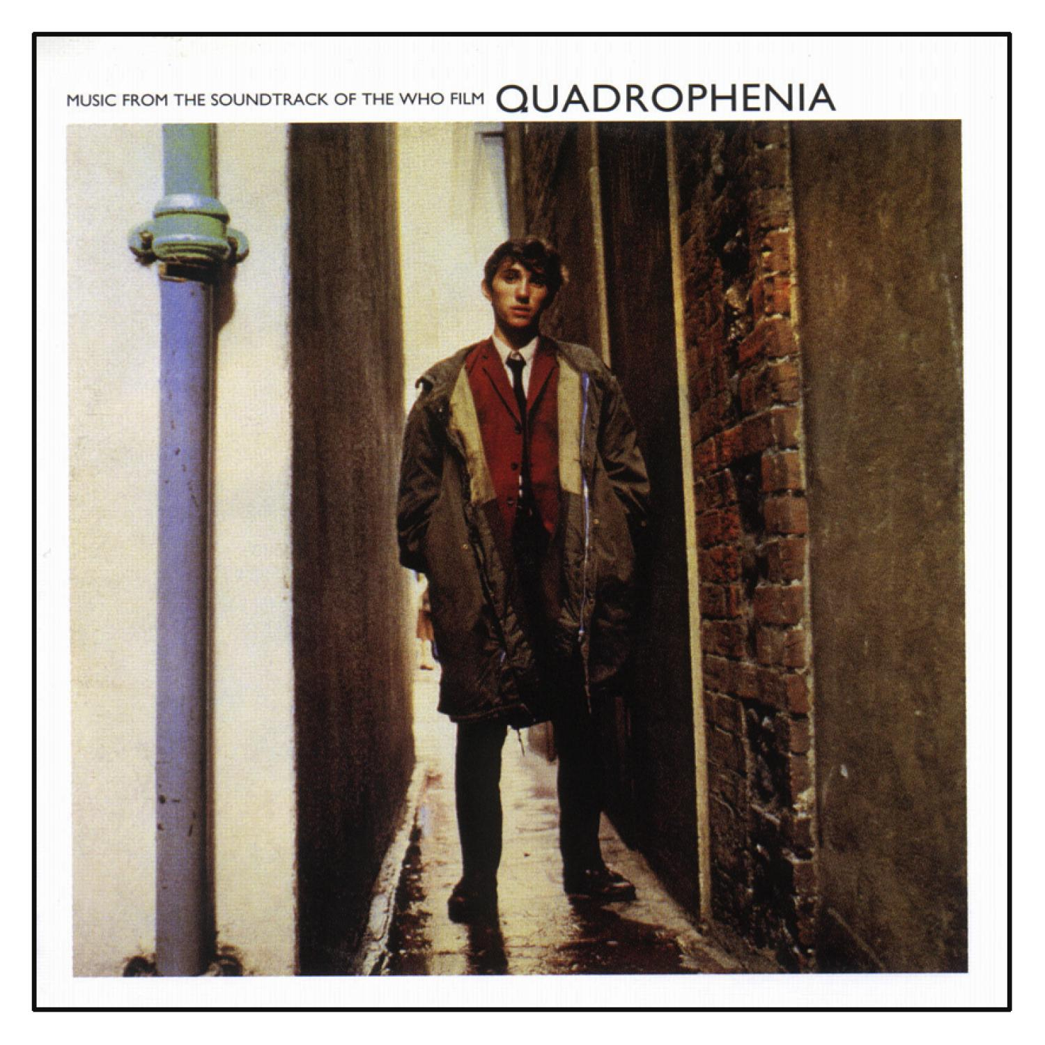 Albumcover: Ein Mann in einer Gasse, trägt einen Mantel, Text 'Quadrophenia' oben.