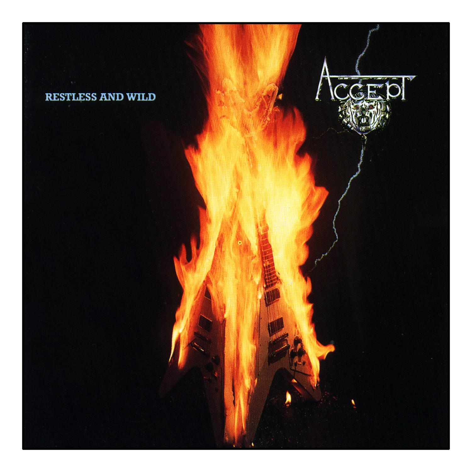 Albumcover mit brennenden Gitarren, Blitz und Bandnamen.