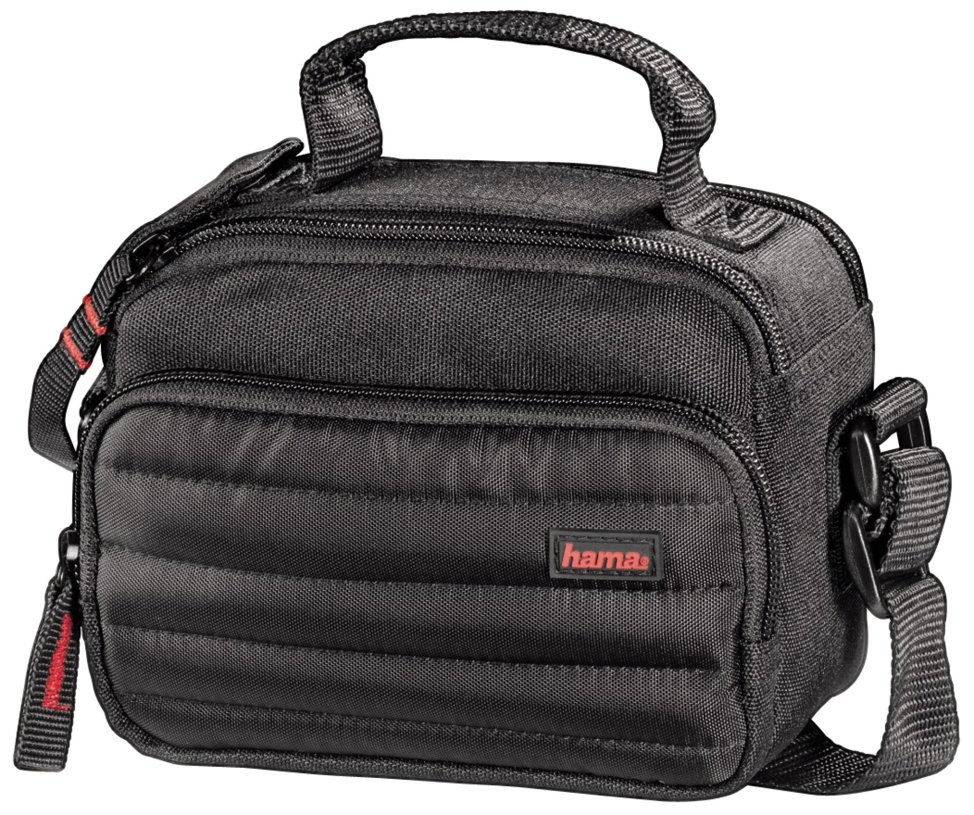 Czarna torba na aparat z uchwytem, paskiem na ramię i czerwonymi akcentami. Torba ma pikowany przód i logo 'hama'.