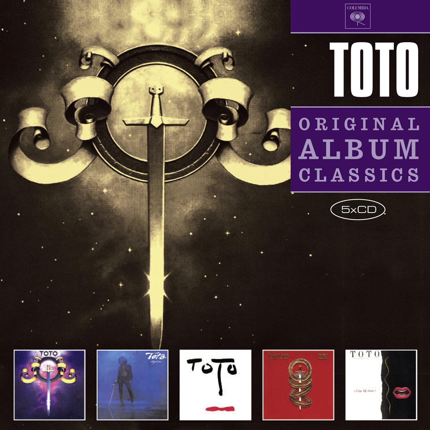 Albumcover mit TOTO-Logo, Bild eines Schwertes. Fünf Albumcover darunter. Der Hintergrund ist ein Sternenfeld.