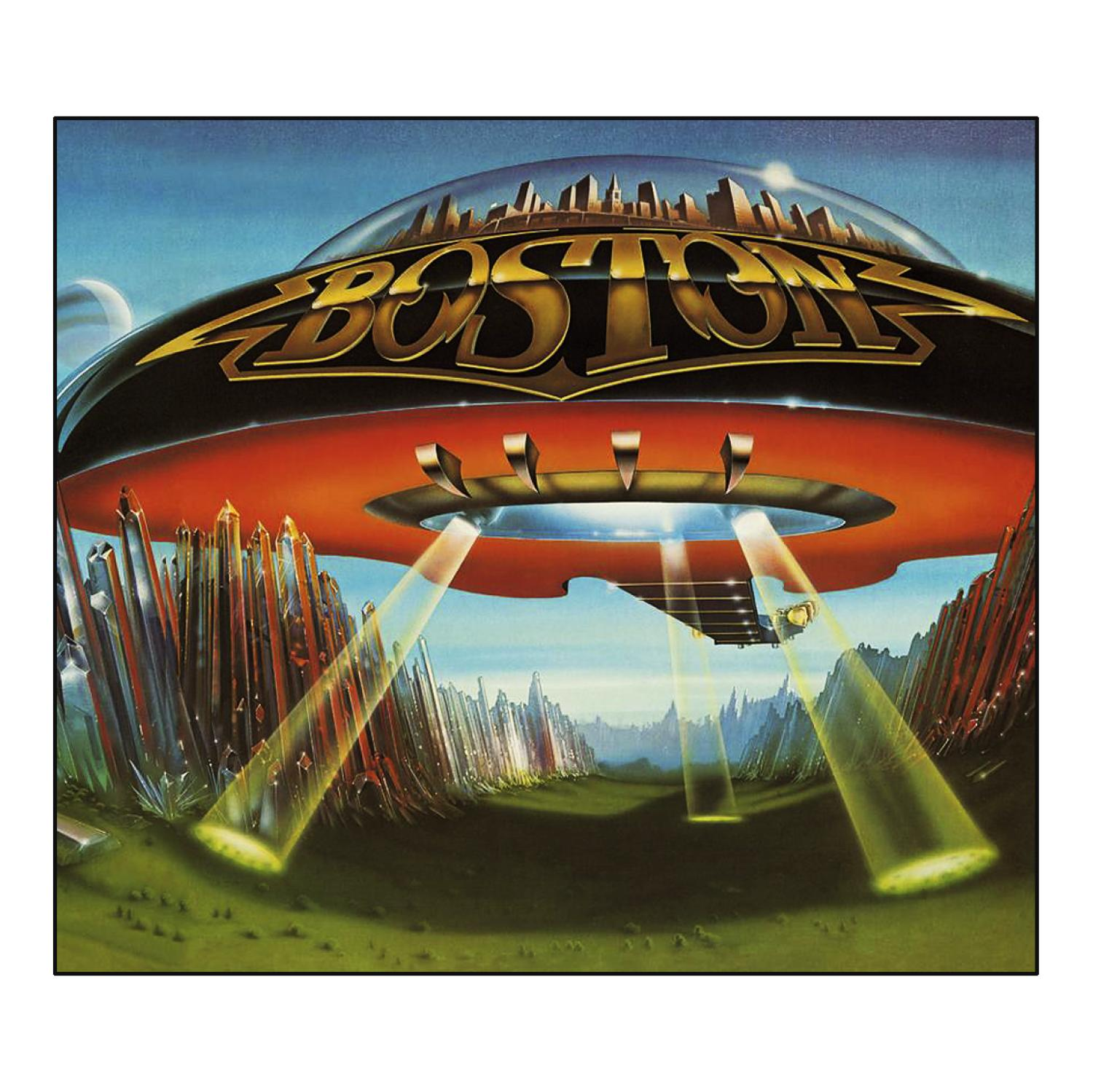 Albumcover mit einem UFO über einer futuristischen Stadtlandschaft mit blauem Himmel.
