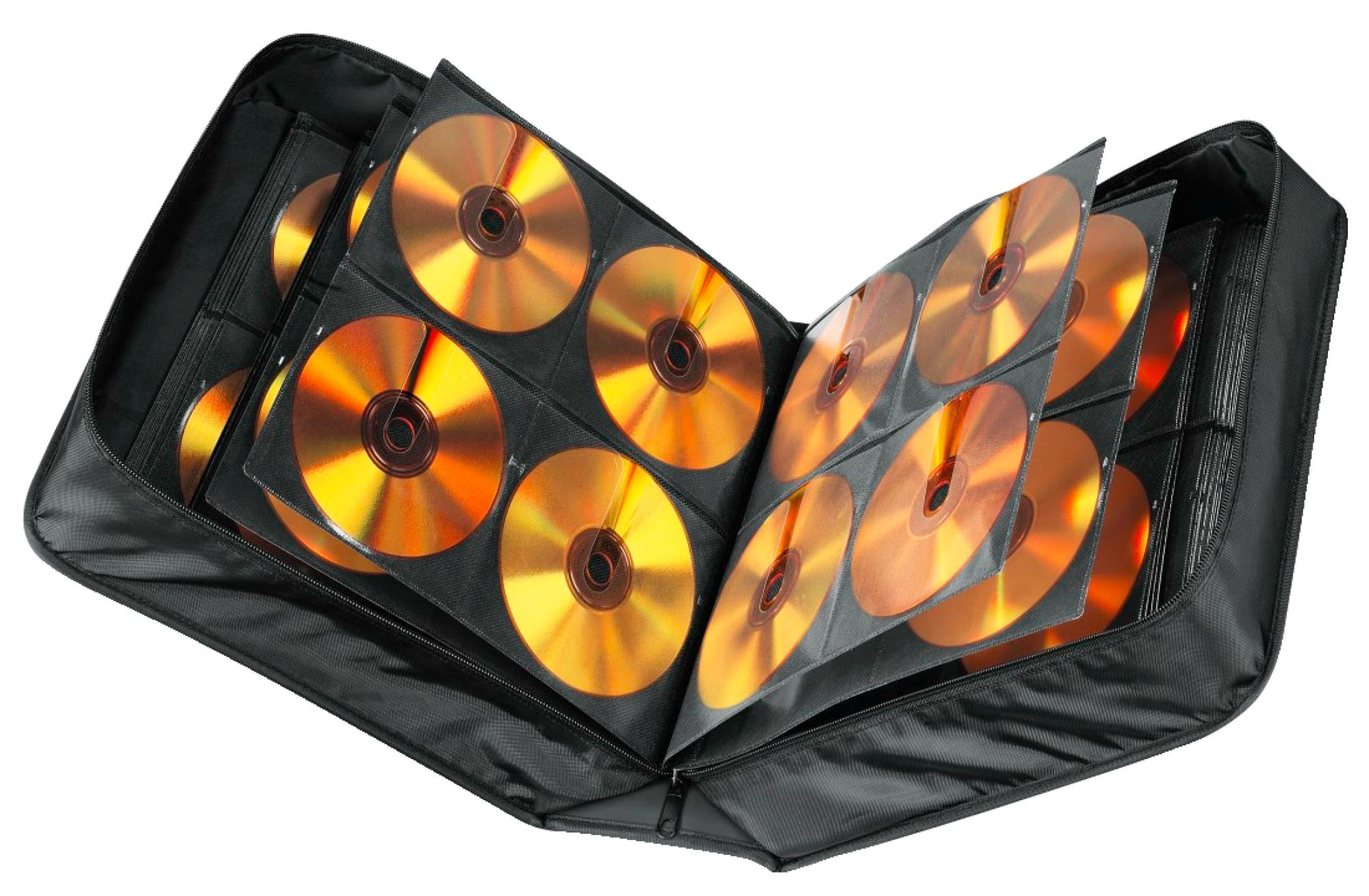 Étui de CD noir ouvert pour révéler plusieurs CD, chaque CD dans une pochette transparente.