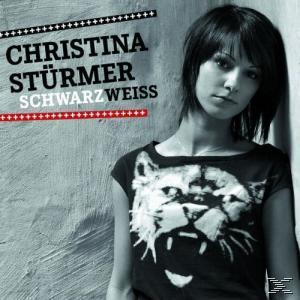 Albumcover von 'Christina Stürmer' mit einer Frau, im Schwarz-Weiß-Thema.