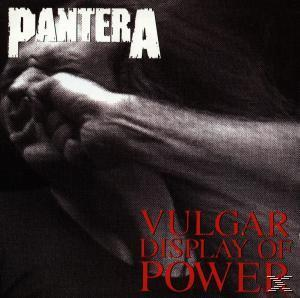Albumcover mit einer Faust, die ein Gesicht in Schwarzweiß schlägt, Panteras Album.