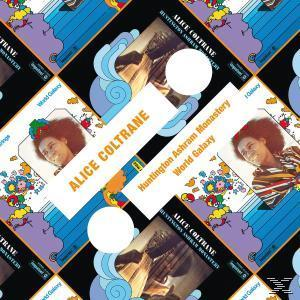 Albumcover-Collage von Alice Coltrane Alben. Zeigt Porträt und Textüberlagerung auf gemustertem Hintergrund.