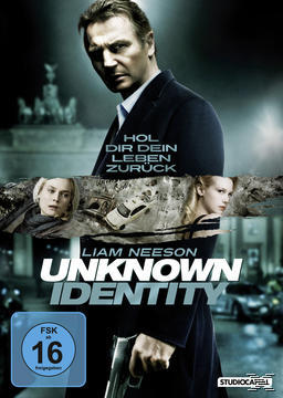 DVD-Hülle von Unknown Identity. Liam Neeson ist abgebildet. Im Hintergrund sind Stadt- und Autobilder zu sehen.