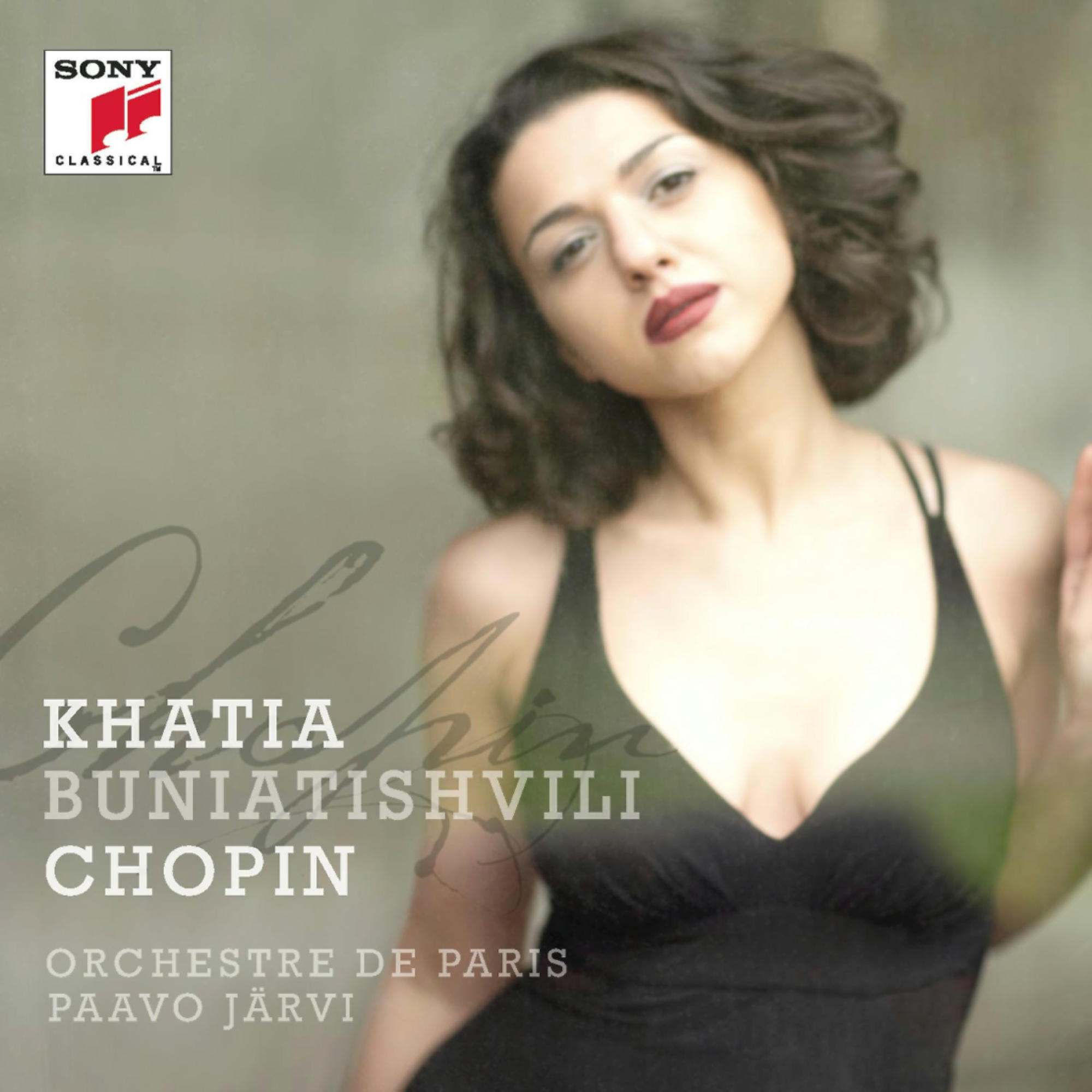 Albumcover mit einer Frau in einem schwarzen Kleid, dem Titel Chopin und dem Namen des Künstlers.