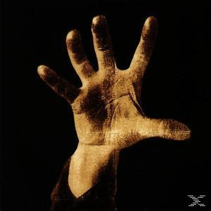 A System of a Down album borítója. Egy kéz kinyújtott ujjal fekete háttér előtt.