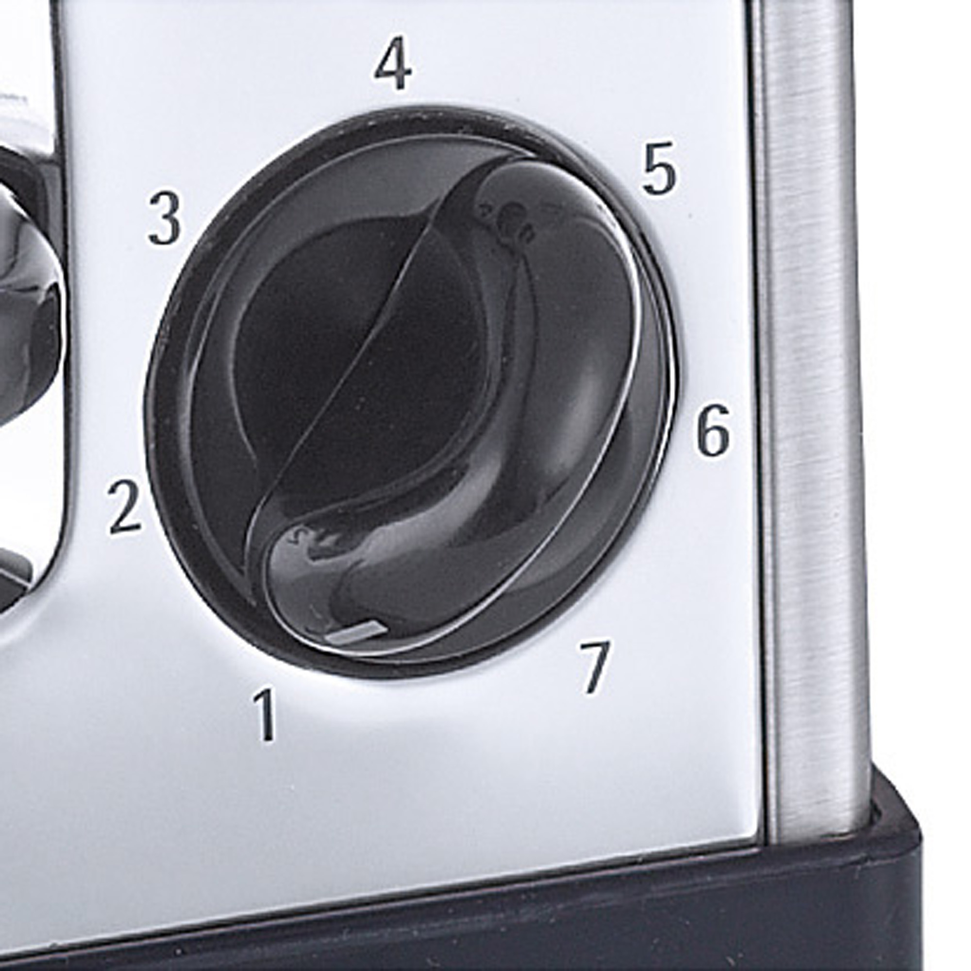 Un tostapane con una manopola. La manopola è nera con i numeri 1-7. Lo sfondo è argento.