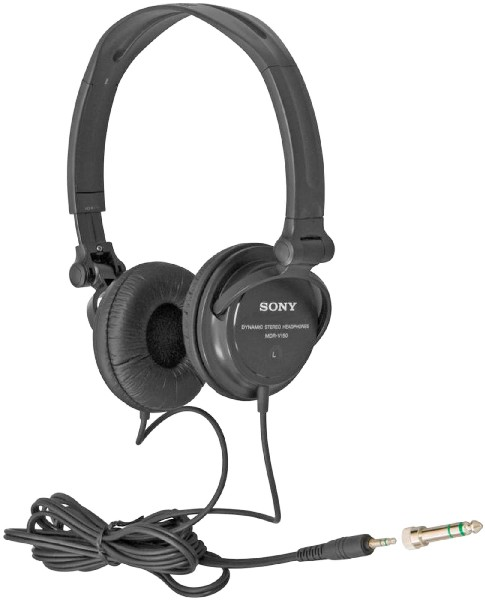 Auriculares negros supraaurales con la marca 'SONY'. Cable negro y enchufe verde.