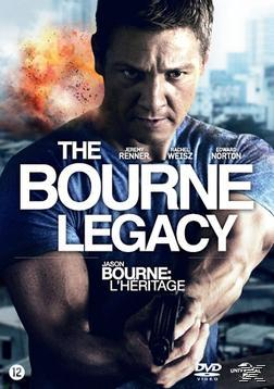 The Bourne Legacy dvd-cover. Een man in een blauw shirt houdt een pistool vast. Achtergrond gebouwen.