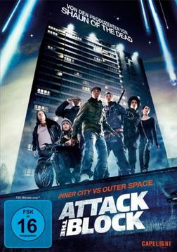 Filmposter mit Figuren auf einem Dach, Text 'ATTACK THE BLOCK' und dunklem Hintergrund.