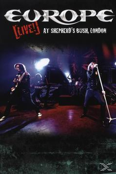 DVD-Cover mit einer Band auf der Bühne. Der Titel ist Europe. Die Band spielt auf einer Bühne. Dunkler Hintergrund.