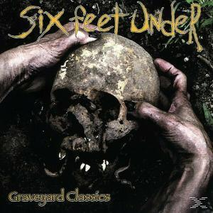 Albumcover mit Händen, die einen Schädel halten. Dunkler Hintergrund mit den Worten 'Six Feet Under'.