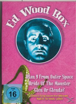 DVD-Hülle, rosa Hintergrund. Bild eines Mannes. Text: Ed Wood Box. Filme: Plan 9, Bride of the Monster.