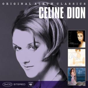 Album borító Céline Dion képével és három kisebb album borítóval, szöveggel.