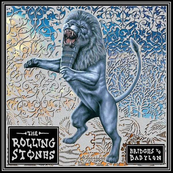 A Rolling Stones album borítója, egy mikrofont tartó ordító oroszlánnal. A háttérben egy minta látható.